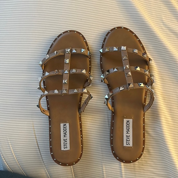 Brand new Steve Madden sandals - Picture 1 of 2